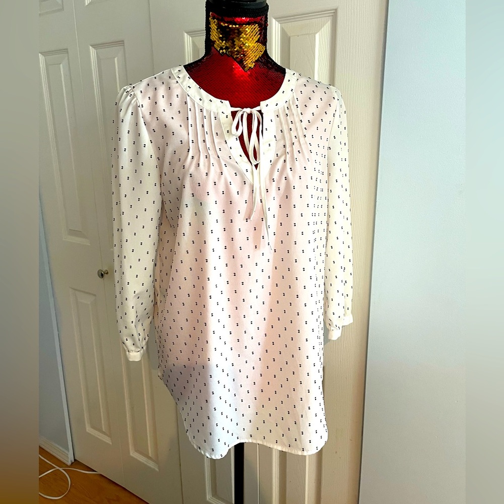 With with navy sewn dots blouse